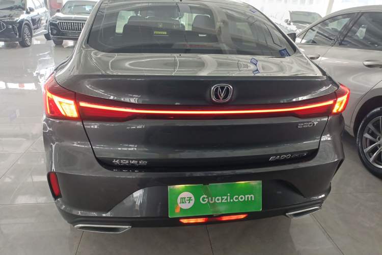 Used CHANGAN Eado 2023 Changan Edition PLUS Blue Whale NE 1.4T GDI DCT Prestige Version
