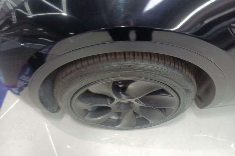 Used Tesla Model Y 2021 Standard Range Rear-Wheel Drive Version