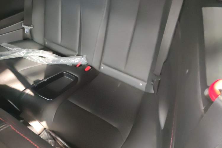 Used BMW 2 Series 2018 220i Convertible Coupe Sports Design Package