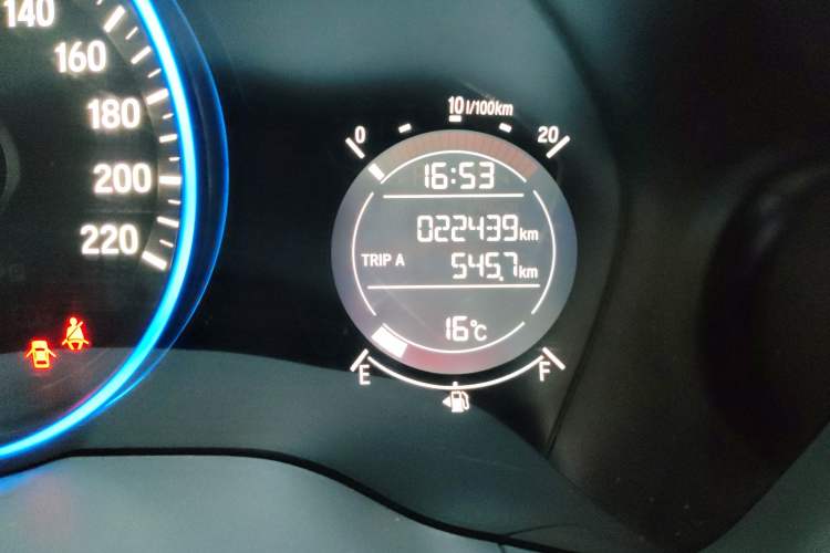 Used Honda Vezel 2022 1.5L CVT Phantom Night Pioneer Edition
