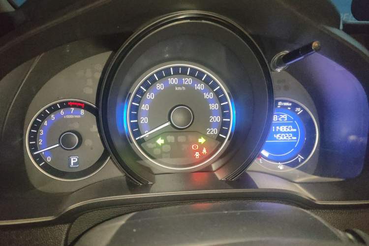 Used Honda Fit 2016 1.5L LXS CVT Comfort Sunroof Version
