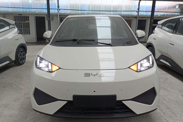 Used BYD Seagull 2025 Smart Drive Version 305 km Freedom Edition Front