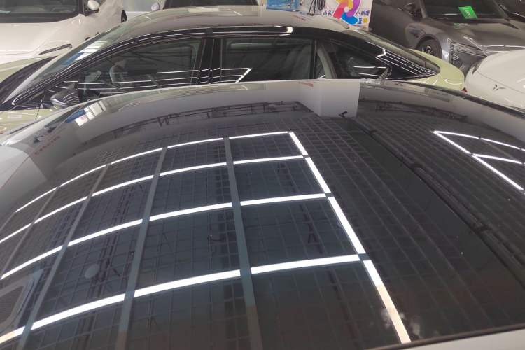 Used Hongqi EH7 2024 820 Pro Roof