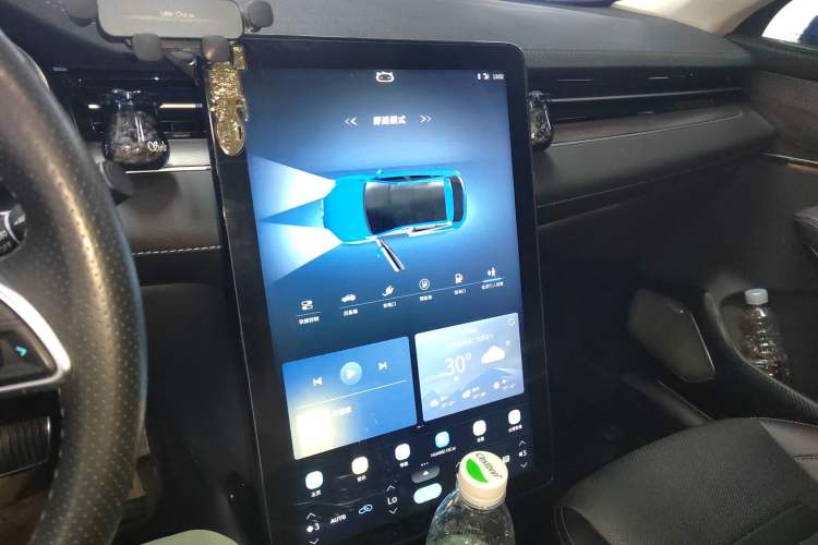 Used SERES SF5 2021 Four-Wheel Drive Freedom Expedition Edition
