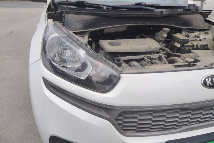 Used Kia KX3 2015 1.6L Manual Two-Wheel-Drive GLS
