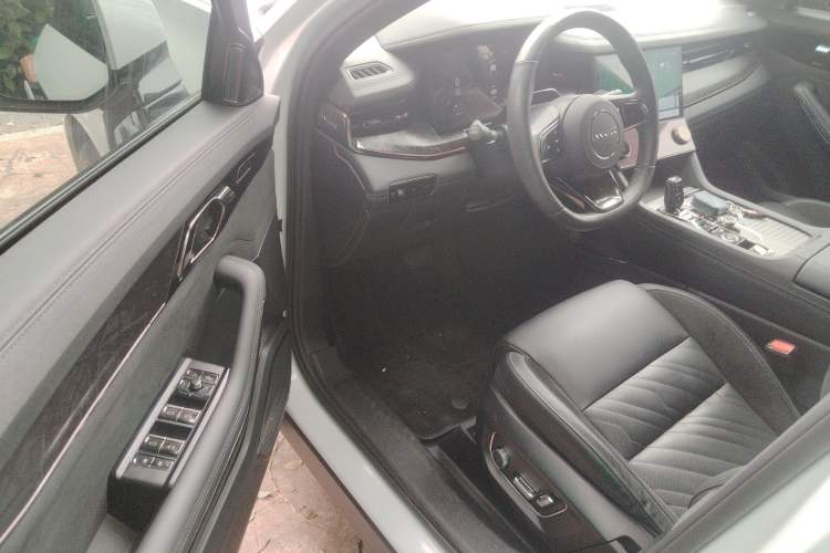 Used Lynk & Co 09 EM-P 2021 2.0T PHEV Halo Six-Seater