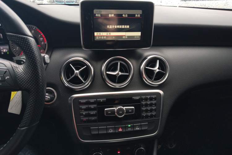 Used Mercedes-Benz A-Class (Import) 2013 A 200 Urban Edition