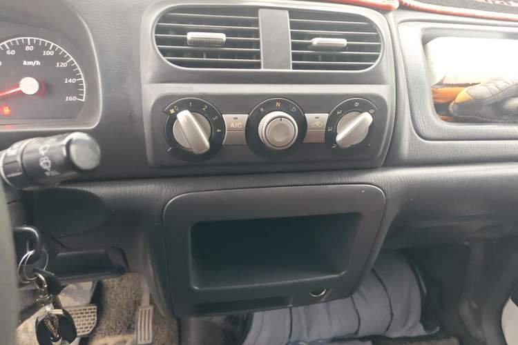 Used BAIC Changhe EV2 2019 Updated Version 10° Edition 1.8kW On-board Charger
