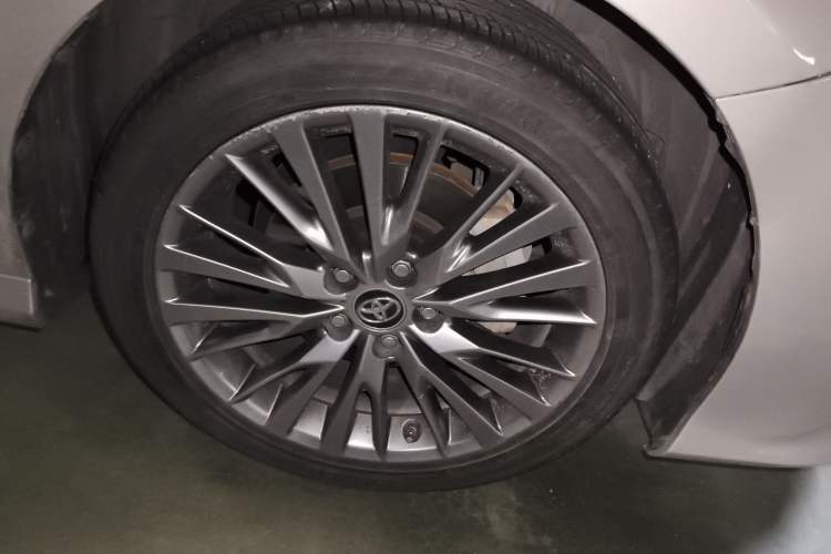 Used Toyota Camry 2018 Dual-Engine 2.5 HG Luxury Edition
