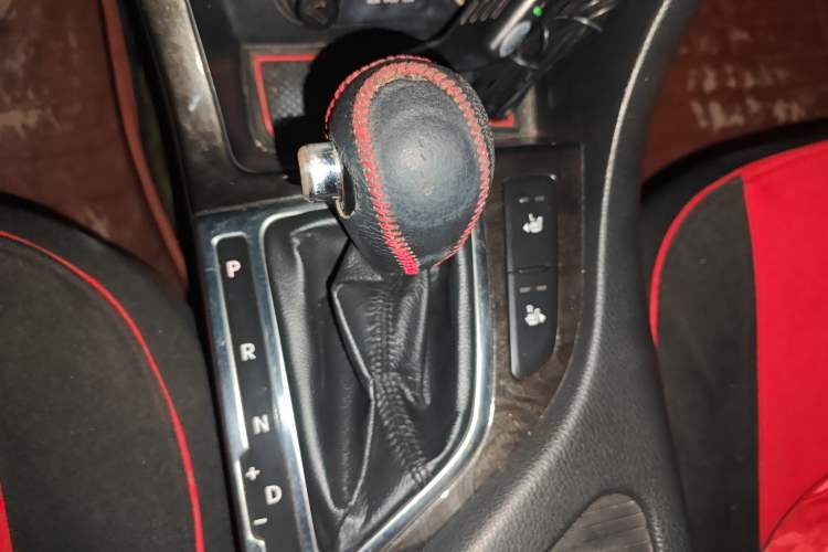 Used Kia K5 2012 2.0L Automatic DLX
