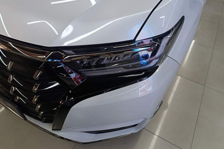 Used Honda Elysion 2022 2.0L eHEV Luxury Edition