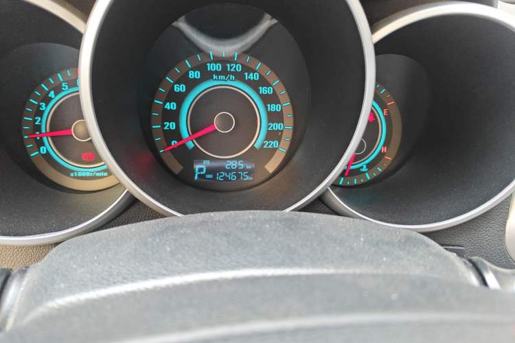 Used CHANGAN Eado 2014 1.6L Automatic Luxury Model