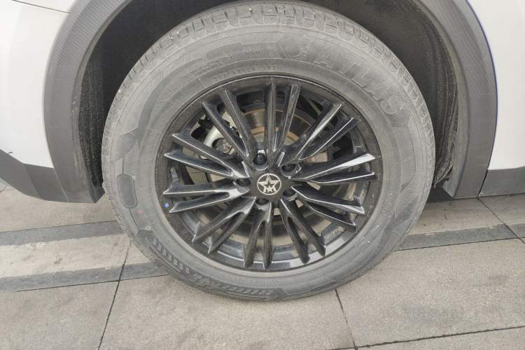 Used Venucia V 2023 260T Idol Edition Pro