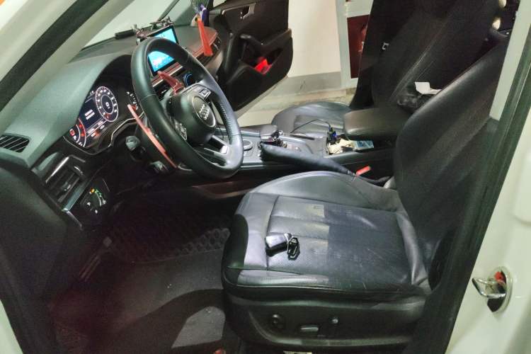 Used Audi A4L 2018 30th Anniversary Edition 40 TFSI Fashion Model