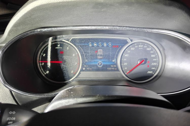 Used Hongqi H5 2018 30TD Smart Connect Dynamic Edition Odometer Close Up