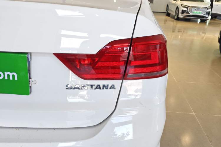 Used Volkswagen Santana 2021 1.5L Automatic Fashion Edition Right Rear Taillight