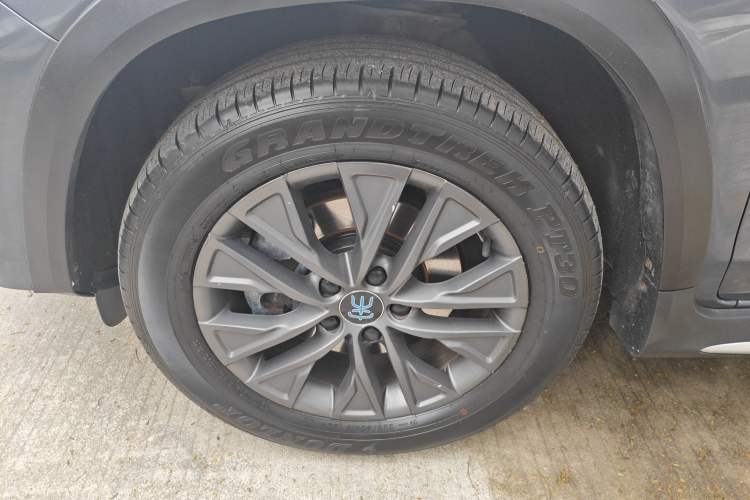 Used BYD Song New Energy 2019 Song DM 1.5TID Smart Connect Dynamic Model Exterior 4