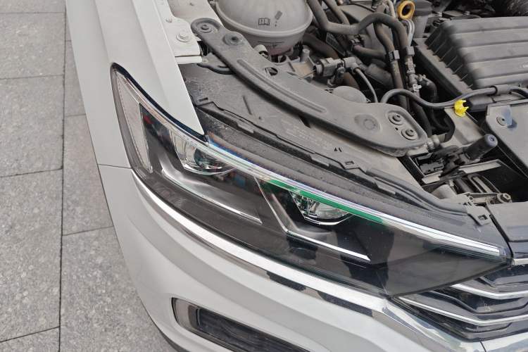 Used Volkswagen T-ROC 2022 280TSI DSG Two-Wheel Drive Comfort PLUS
