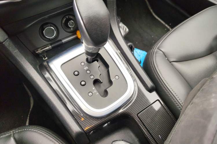 Used Citroen C4L 2014 1.6THP Intelligent Drive Automatic Dynamic Model
