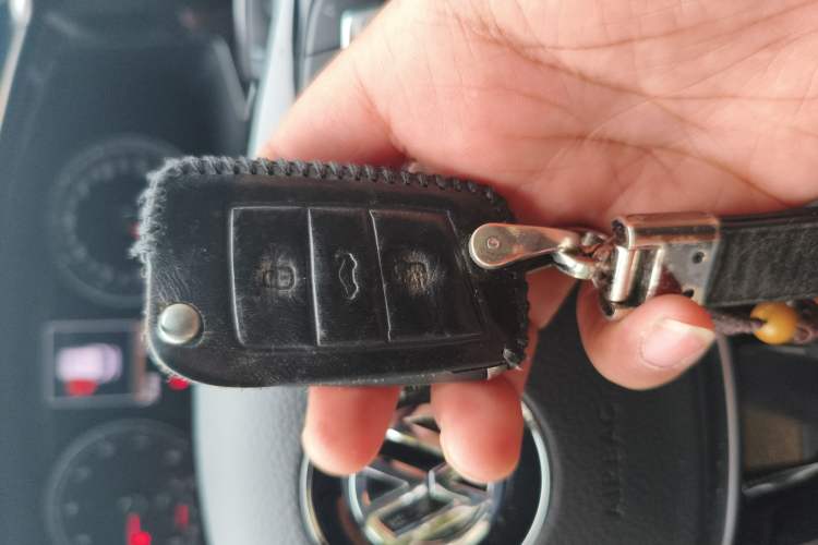 Used Volkswagen Tayron 2019 330TSI Two-Wheel Drive Luxury Model China VI Standard Vehicle Key