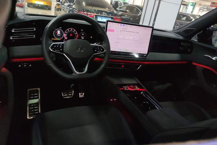 Used Volkswagen Tiguan L 2024 PRO 380TSI Four-Wheel Drive R-Line Prestige Edition