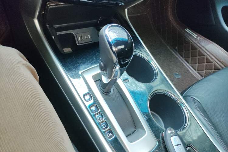 Used Nissan Teana 2018 2.0L XL Smart Upgrade Edition Gear Lever