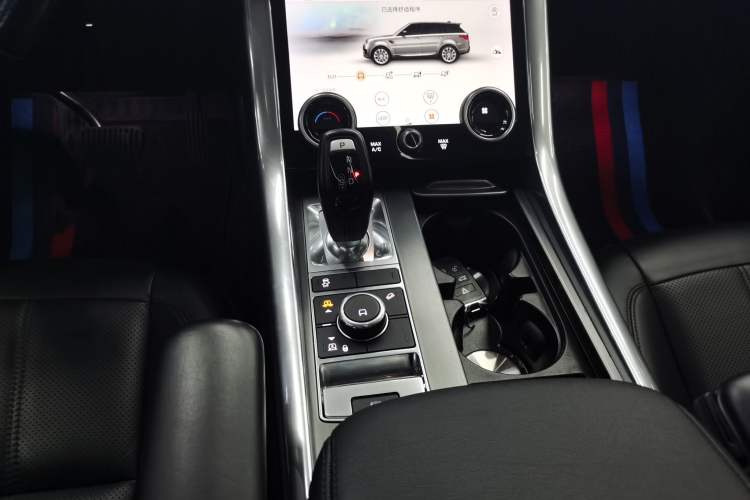 Used Land Rover Range Sport 2019 3.0 SC V6 Special Edition Gear Lever