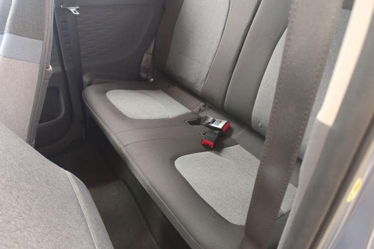 Used Wuling Hongguang MINIEV 2022 Macaron Premium Model – Lithium Iron Phosphate
