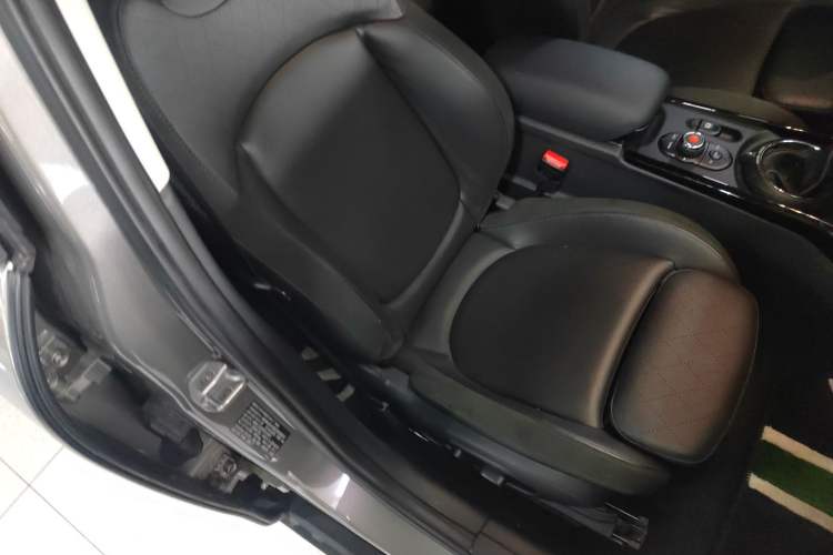 Used MINI Clubman 2016 1.5T COOPER Connoisseur Edition