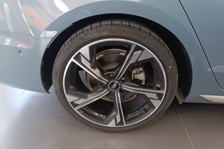 Used Audi A4L 2022 40 TFSI quattro RS Performance Package
