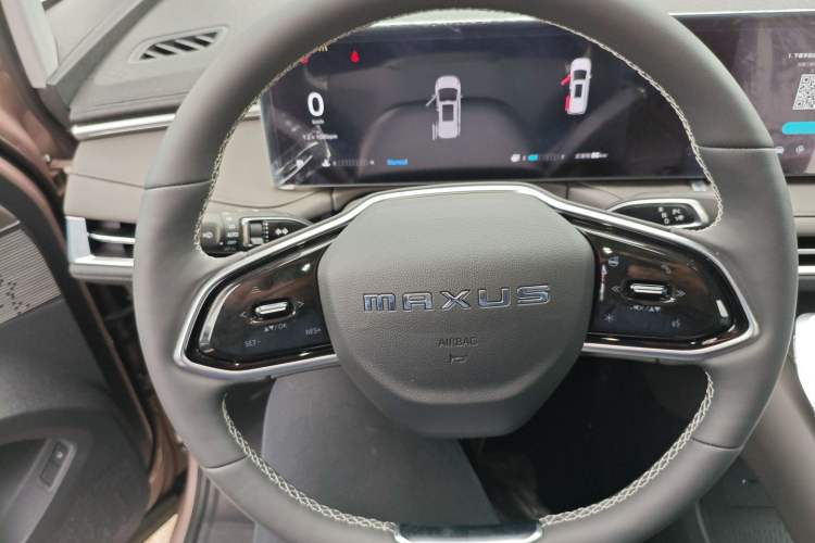 Used SAIC MAXUS G70 2024 2.0T Automatic Flagship Version 7 Seats
