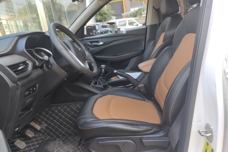 Used Wuling Hongguang S3 2019 Automatic Clutch Version 1.5L Manual Comfort Model China V Standard