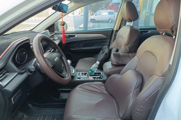 Used Haval M6 2021 PLUS 1.5T DCT Elite Smart Connectivity Model
