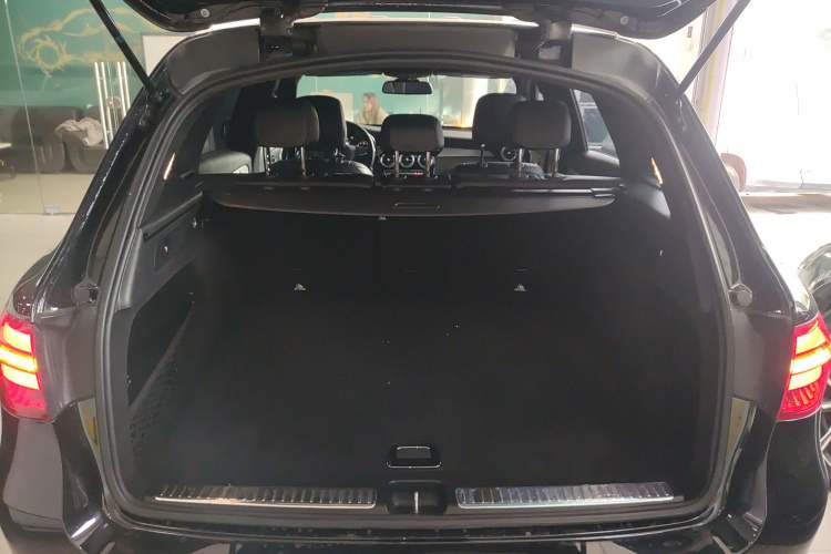 Used Mercedes-Benz GLC 2018 GLC 200 4MATIC
