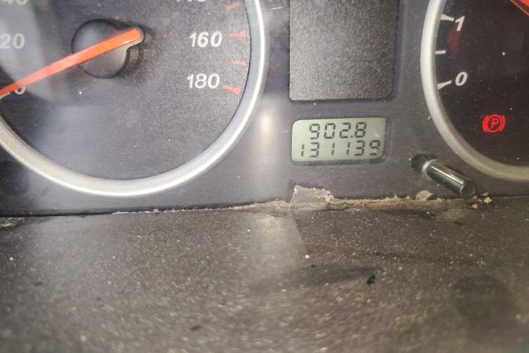 Used Dongfeng Xiaokang V29 2012 1.2L Standard Version Odometer Close Up