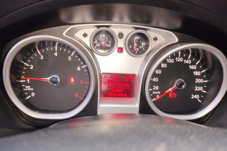 Used Ford Focus 2009 Two-Door 2.0L Automatic Sport Model