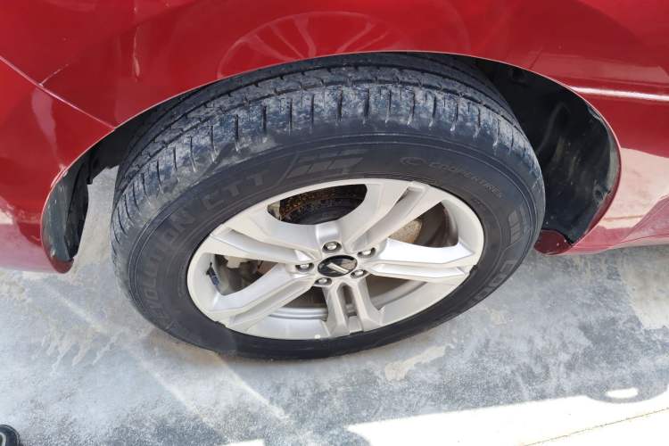 Used Wey VV5 2019 1.5T Two-Wheel Drive Color Pioneer