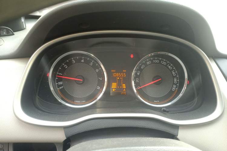 Used Chevrolet Sail 2015 Sail 3 1.5L Manual with Ideal Sunroof Edition