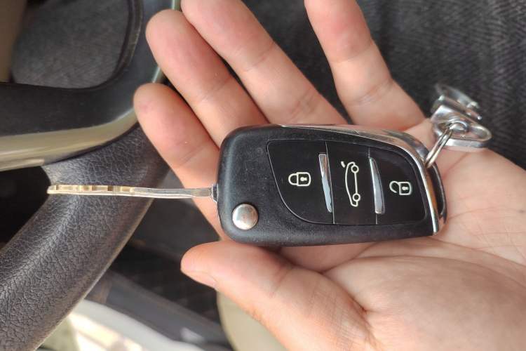 Used Hyundai Verna (older generation) 2014 1.4L Automatic Fashion GS Model