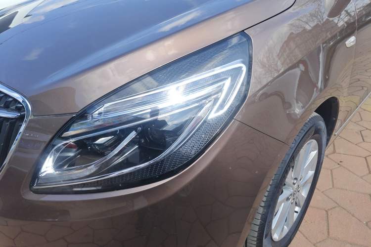 Used Buick GL8 2018 28T Luxury Model China VI Standard