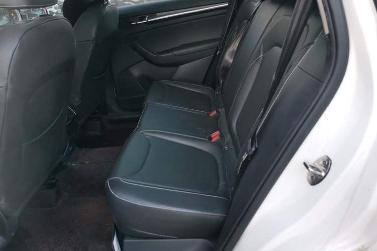 Used Skoda Kodiaq 2022 Facelifted TSI330 5-Seater Two-Wheel-Drive Luxury Edition