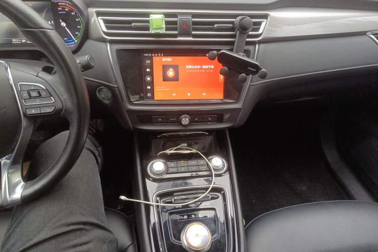 Used Roewe Ei5 2018 Internet Luxury Edition