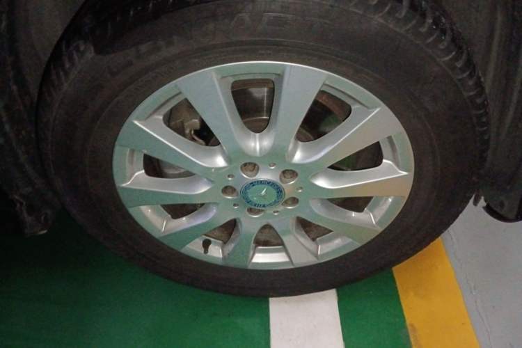 Used Mercedes-Benz R-Class 2017 R 320 4MATIC Business Edition Prestige Model
