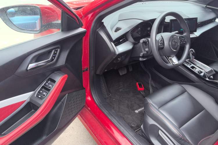 Used MG 5 2021 180 DVVT CVT Youth Luxury Edition