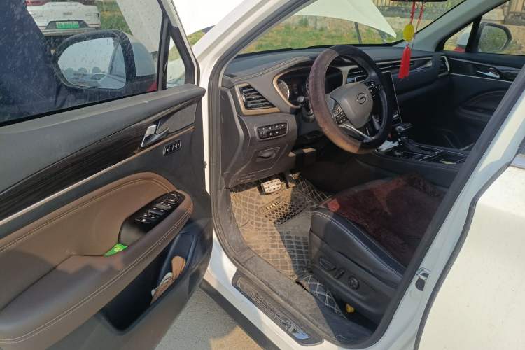 Used GAC Trumpchi GS5 2019 270T Automatic Luxury Edition Driver Seat