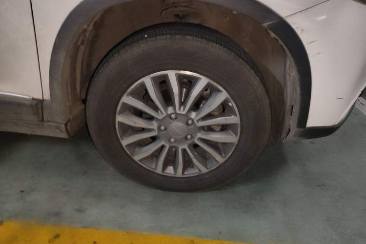 Used Haval H6 2016 Upgraded Model 1.5T Automatic Two-Wheel Drive Prestige Version