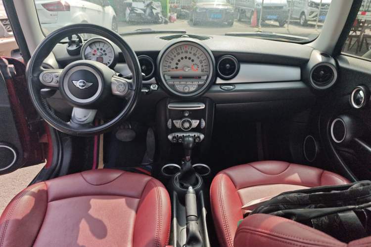 Used MINI Clubman 2007 1.6L COOPER Fun Center Console