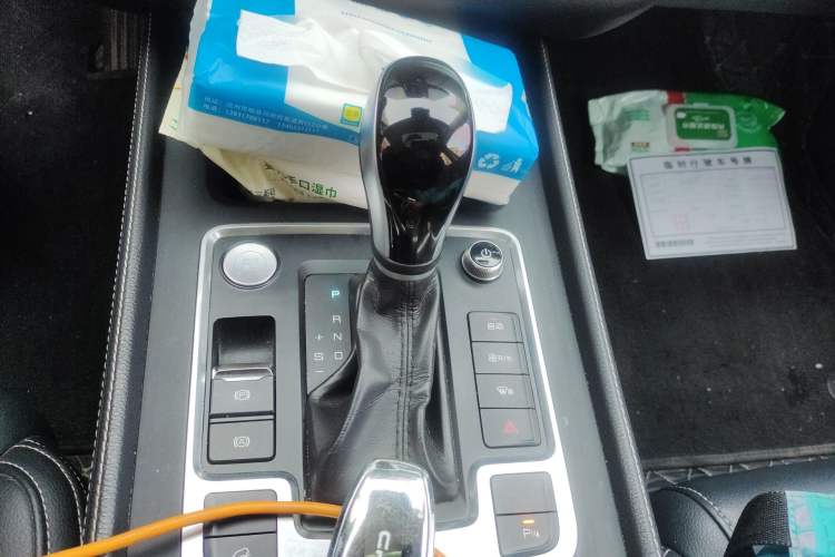 Used BYD Tang 2019 2.0T Automatic SmartConnect Prestige 7-Seater China VI Standard