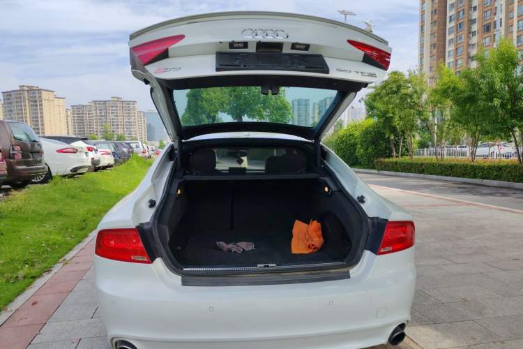 Used Audi A7 2013 50 TFSI quattro Comfort trim