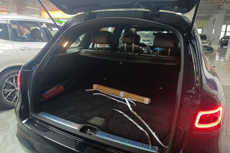 Used Mercedes-Benz GLC 2022 Facelifted GLC 260 L 4MATIC Dynamic Edition
